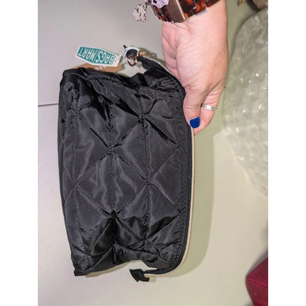 Bagsmart pouch